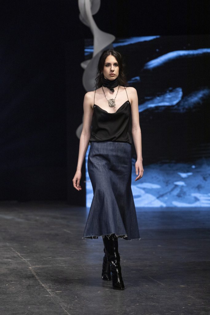 JAGYCH NEW COLLECTION 2026 MEN AND WOMEN LOOK 4