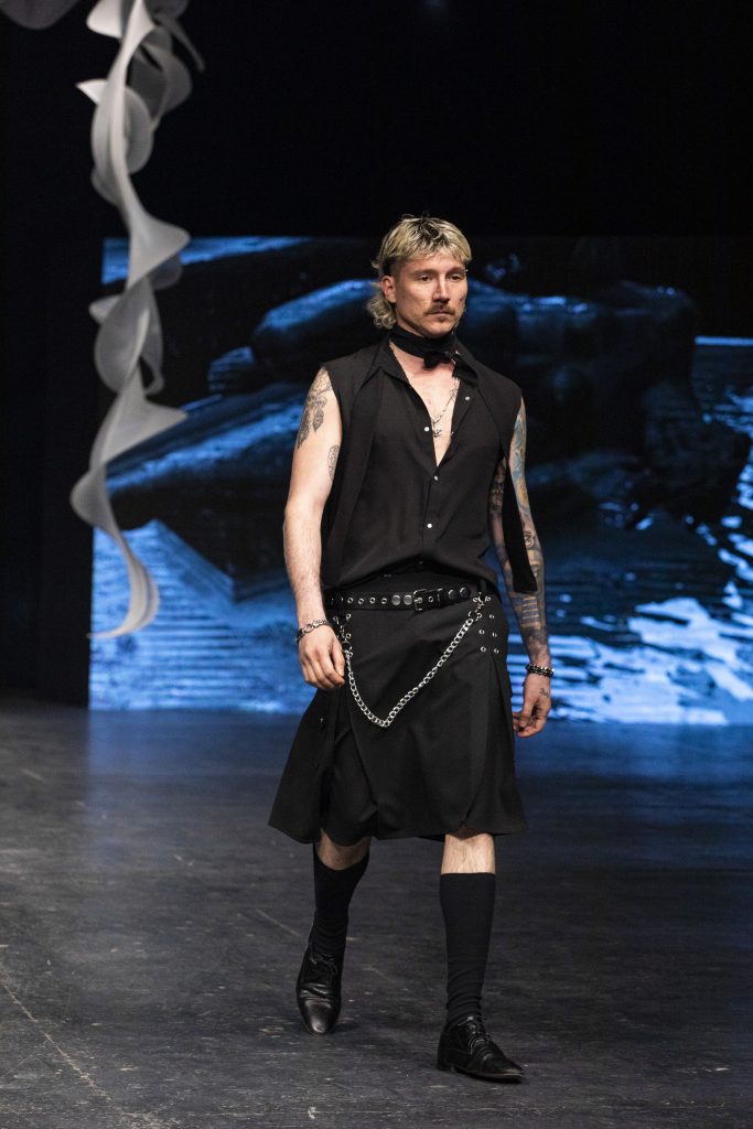 JAGYCH NEW COLLECTION 2026 MEN AND WOMEN LOOK 15