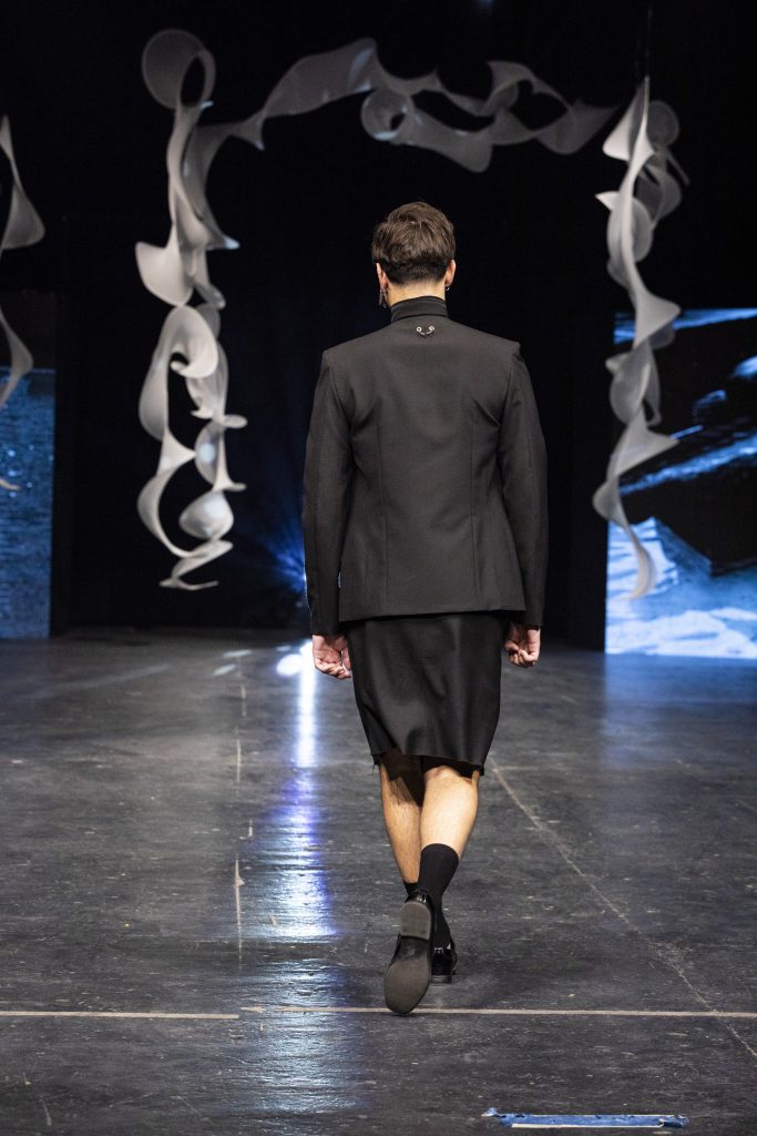 JAGYCH NEW COLLECTION 2026 MEN AND WOMEN LOOK 17